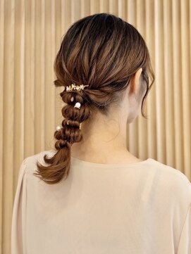 ヘアアレンジメント ボガスティーズ 溝の口店(Hair arrangement Vogusty's) 編みおろし/イベント/トレンドヘア