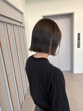 ローレンアオ(LOREN AO) 【LOREN AO】切りっぱなしボブ