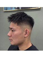 マコ(MACO)&nbsp;アップバングフェード