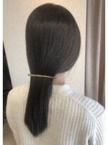 トゥーリ(tuuli)&nbsp;tuuli☆大人可愛いミディアム×グレージュ20代30代40代