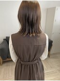 ふわっとミディアムボブ