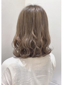 フレーム なんば店(FRAME) 【FRAME なんば】ミルク多め♪ミルクベージュ