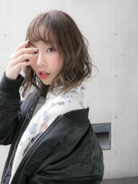 ルティア 池袋(Lutia) ミルクティーカラー