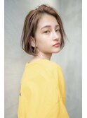 大人かわいいピンクベージュインナーカラーマッシュショートボブ