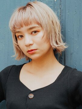 ヘアアンドリラクゼーション シャッセ(Hair&Relaxation SASE) ハイトーンショート