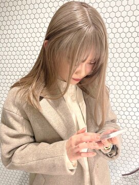 サイン 渋谷(SIGN) レイヤーカットインナーカラーイヤリングカラー色落ち綺麗表参道