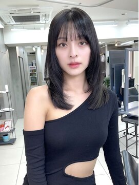 ヴェイン 渋谷(vain) くびレイヤー前髪エモージュ小顔レイヤーカットレイヤーロング