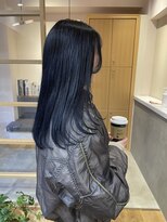 スムーク(smuk)&nbsp;【smuk/スムーク】透明感ネイビーカラー／艶髪／柔らかい暗髪