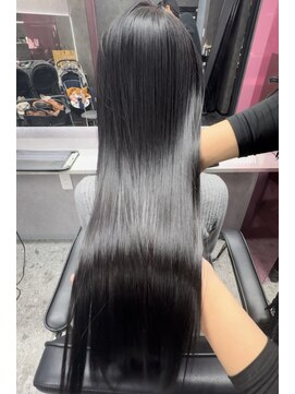 スライバイリアオオサカ(Sly By Ria OSAKA) 髪質改善/酸熱トリートメント/縮毛矯正【梅田】【大阪】