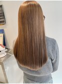 ツヤツヤ透明感ストレートロング