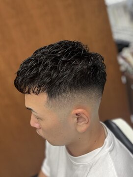 フランクス バーバー ウエストトウキョウ 吉祥寺店(FRANK’S BARBER WEST TOKYO) パーマスタイル