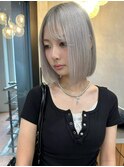 xブリーチ/イメチェン/ホワイトブロンド/外ハネボブ/美髪/