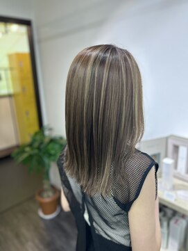 ニュースアオヤマ 新潟(news aoyama) ハイライト/ケアブリーチ/髪質改善/新潟