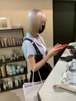 ペレ 原宿(PELE)&nbsp;ダブルカラー/ケアブリーチ/羽エクステ/原宿