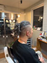 ザ ブライト バーバー(The BRIGHT BARBER)&nbsp;マンバン 根元巻きハードツイストスパイラルパーマ