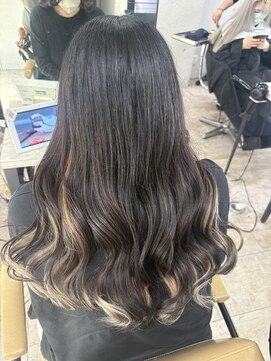 アジールヘア 所沢プロペ通り店(agir hair) インナーミルクティーカラー 所沢