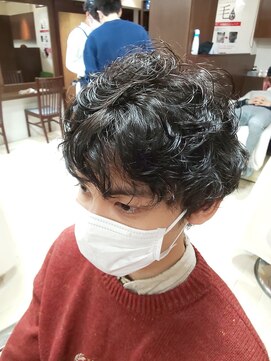 グルーマーズトウキョウ(GROOMER/S TOKYO) 【GROOMER/S 丸山】 ツイストスパイラルパーマ スタイル