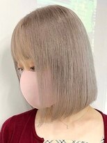 ウィコ 新宿(WICO)&nbsp;ホワイトミルクティー[ケアブリーチ/ペールベージュ/新宿駅]