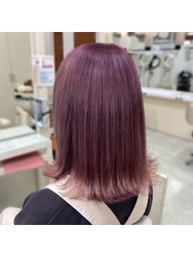 ビーズ センター北店(BEES) ピンクブロッサムの外ハネヘア