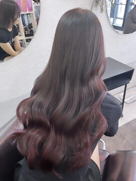 ラビス(Lovis) ハッシュカット/フルバング/似合わせカット/レッドブラウン