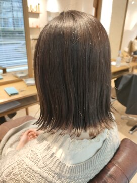 アマレット(Amaretto) 外ハネ切りっぱなしボブ☆古林大樹