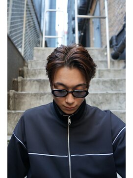 アットラブ バイ ベル(at'LAV by Belle) ツーブロック刈り上げなし大人ショート