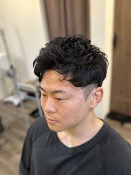 ジェイソン(JASON) 【ビジネスマンショートヘア】ラフパーマナチュラルアップバング