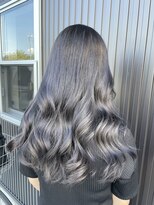 リズバイジル(Liz by JILL)&nbsp;シルバーグレージュ/ 韓国巻き/透明感カラー