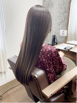 バトン ヘアケア アンド デザイン(baton hair care & design)の写真/こだわりのヤバヤバトリートメントはダメージに悩む女性の救世主☆あなたのお悩み、是非ご相談下さい！