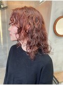 暖色スパイラルパーマくるくるパーマオレンジカラーブラウン