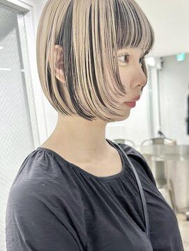 ベモ(NVEMO) アンブレラカラーホワイトブロンドバイカラーメルティカラー