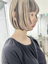 ベモ(NVEMO) アンブレラカラーホワイトブロンドバイカラーメルティカラー