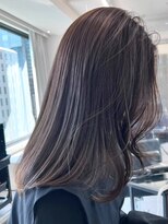 ニトバイアンキシム(nit by ahnkism) ミディアムロングレイヤーカットブリーチなしダブルカラー堀江