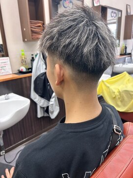 バーバーズ にじの森店 フェードスタイル