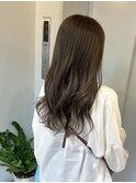 オリーブグレージュ！