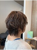 癖毛を生かしたショートスタイル