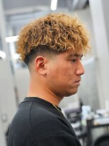 スラッシュ(SLASH)&nbsp;ツイストスパイラル/スパイラルパーマ/波巻きパーマ/姫路