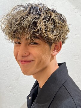 ロンドオム 池袋(Lond Homme) men's/メンズ/メンズカット/ブリーチ/ハイライト/フェード/池袋