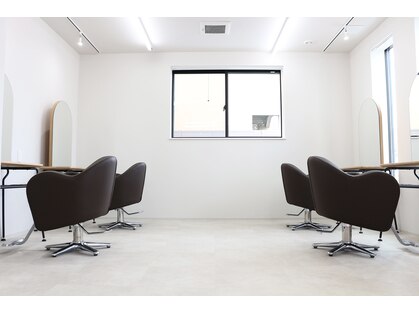 コル 市川(cor)の写真