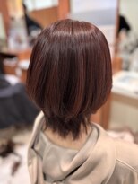 デフィ アオヤマ(defi AOYAMA) 艶感カシスブラウンのくびれショート