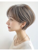 ハクア プラス(HAKUA PLUS)&nbsp;【50代60代の方へ！】似合わせベリーショート×白髪ぼかしカラー