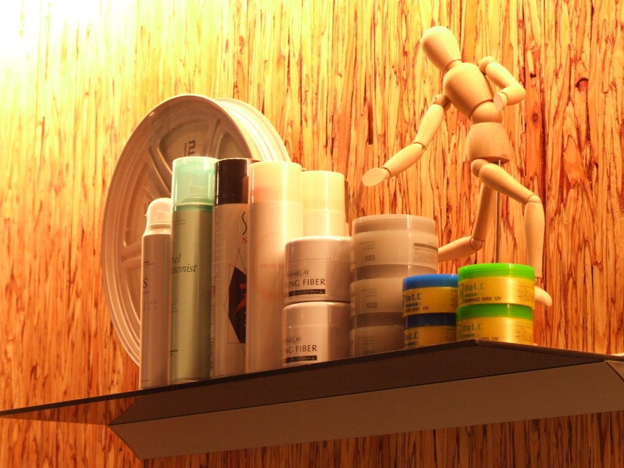 アトラクティブカラーズ(ATTRACTIVE COLORS)｜ホットペッパービューティー