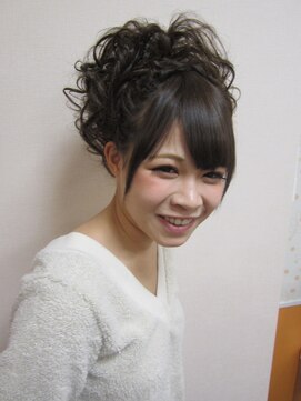 美容室イーナ(e na) 編みこみアップ☆