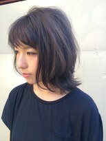 ビヨンドイー(beyond E)&nbsp;外ハネボブ☆透け感ダークアッシュ☆シースルーバング