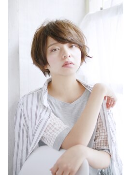 シュシュット(chouchoute) 吉祥寺オン眉切りっぱなしボブマッシュウルフデザインカラー010