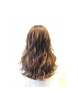 ラフィージュジャパン(RAFFIGE JAPAN) 外国人風