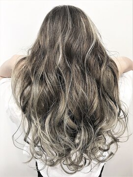 グロウ 上野御徒町(grow) ☆grow 上野御徒町☆西海岸風ハイライトグラデーション☆