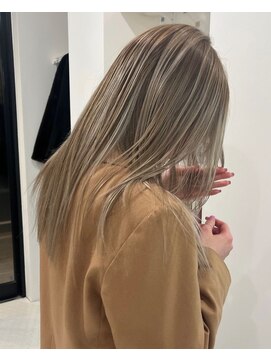 ローウェ 三軒茶屋(Louwe) 三軒茶屋/System/イルミナ/ブリーチ/インナー/韓国/髪質改善