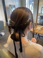 ムード マグ レーベル 南松本(MOOD Mag Label)&nbsp;お呼ばれアレンジ♪20代30代大人可愛いタイトシニヨン