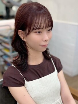 ネオリーブ クーロ(Neolive curro) 韓国前髪顔周り×小顔レイヤー[横浜/縮毛矯正/丸型卵型逆三角形]